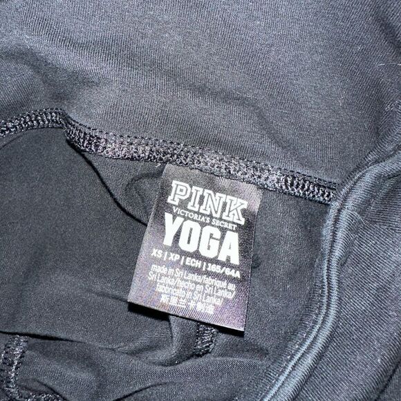PINK Victoria's Secret Yoga (XS) Black Leggings with Ombre Rainbow Pattern Logo - Picture 3 of 4